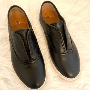 New Frye slip on leather shoes size 8.5